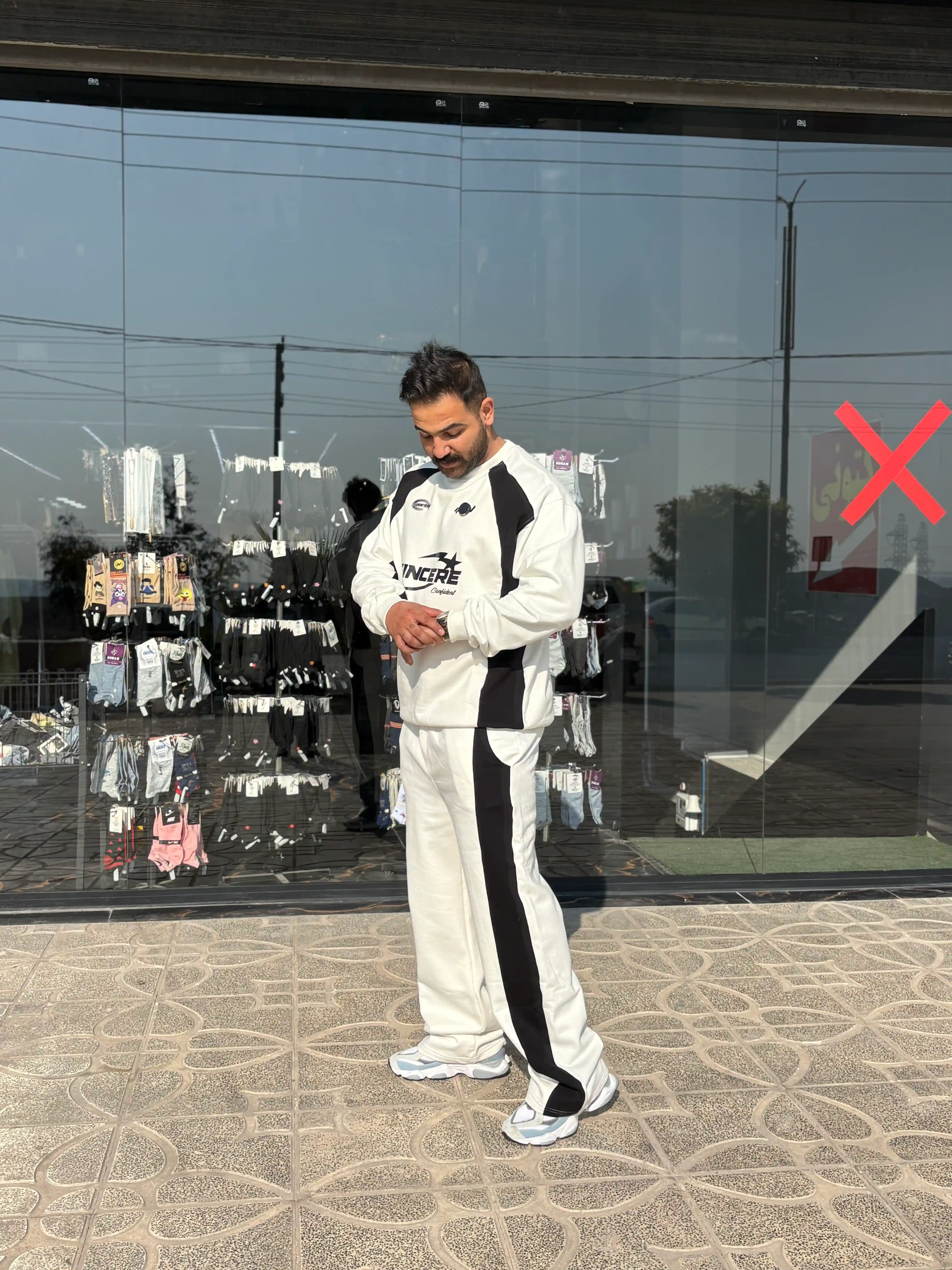 ست سفید مشکی